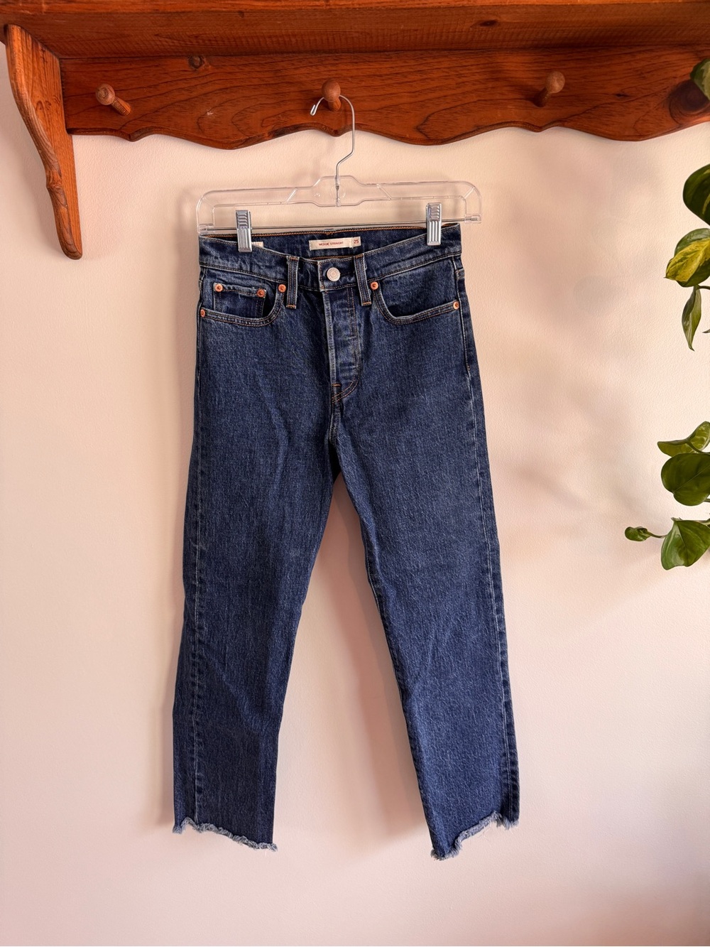 Levi’s Wedgie Straight